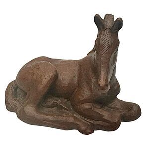 Red Mill Mfg Laying Horse Figurine 1989 Vintage Decorative Sculpture Preowned